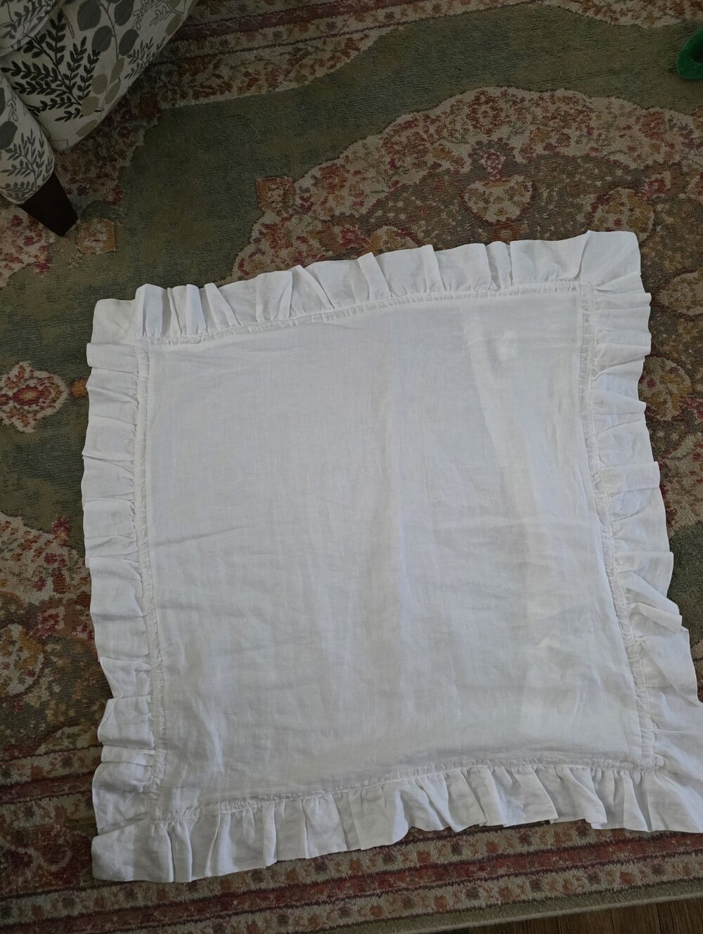 Pottery Barn White Linen Ruffled Sham, Shabby Chic - Picture 8 of 9